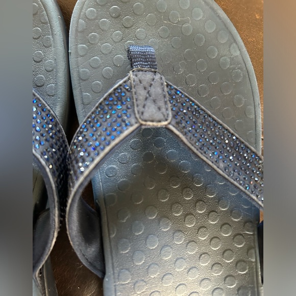 Vionic sandals. Blue sequins. Great shape - Picture 3 of 6